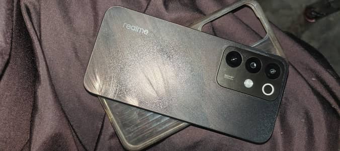 Realme c85