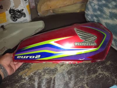 Honda 125 k original tanki tapay urgent sale