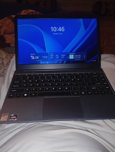 latest laptop. 10 by 10.13 generation, 8GB ram and 254 GB Hardisc.