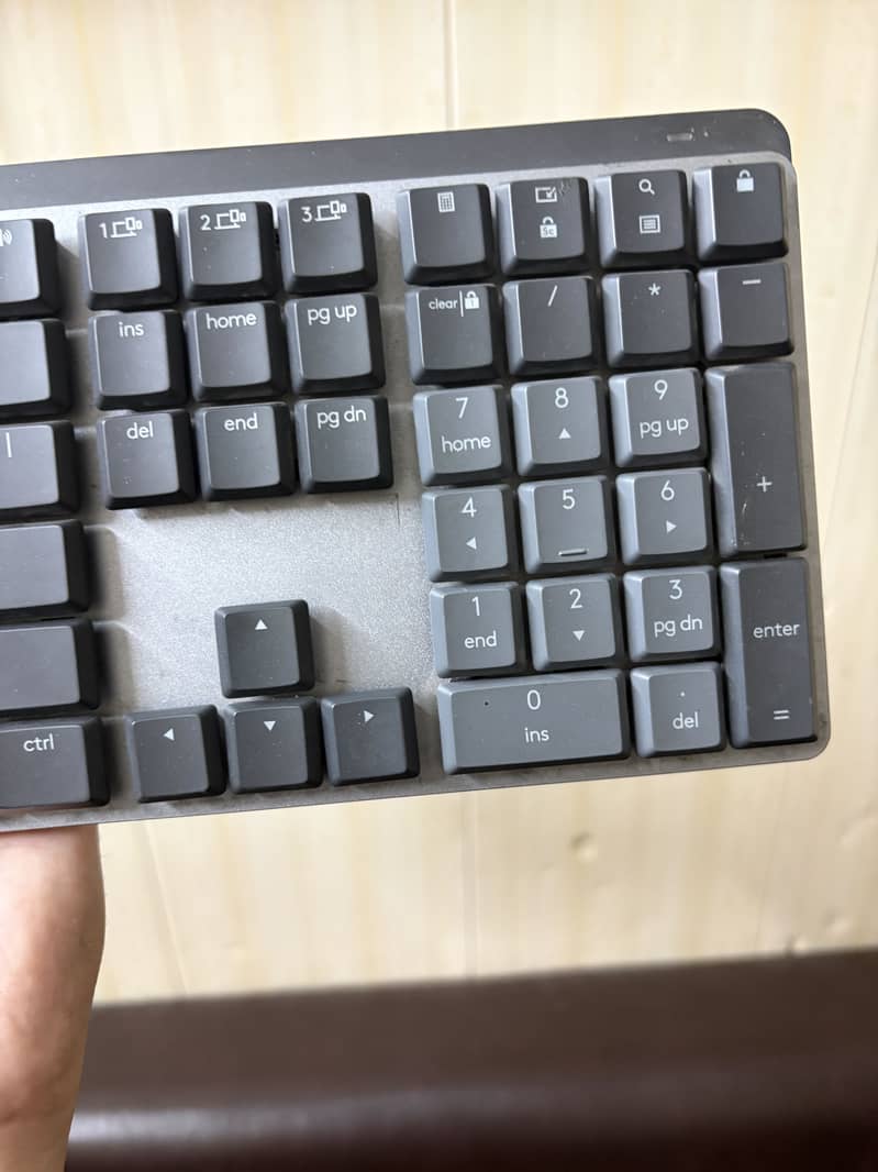 Logitech mx keys 3