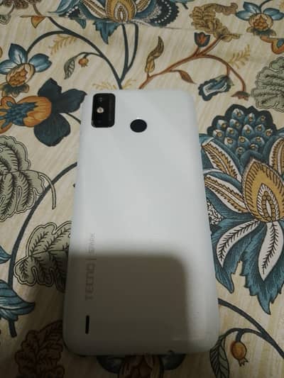 Tecno Spark 6 Go