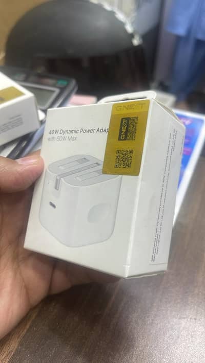 Iphone X/XS/XR/11/12/13/14/15/16/17 Pro Max Wireless Chargers & Cables