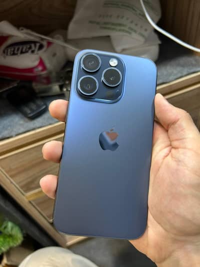 Apple iPhone 15 Pro