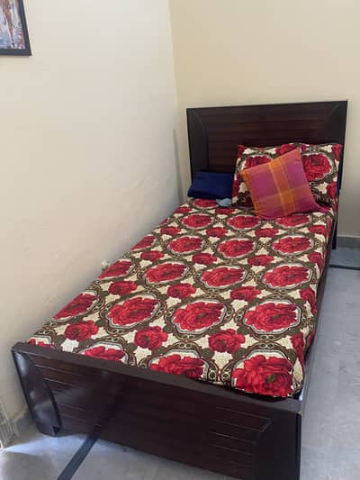 Single bed for sale urgent