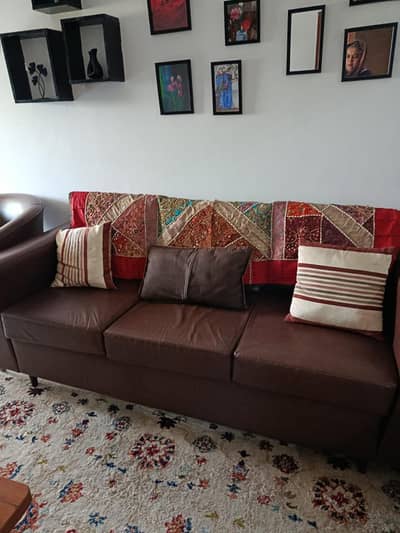 Brown Leather 3-Seater Sofa - Excellent condition