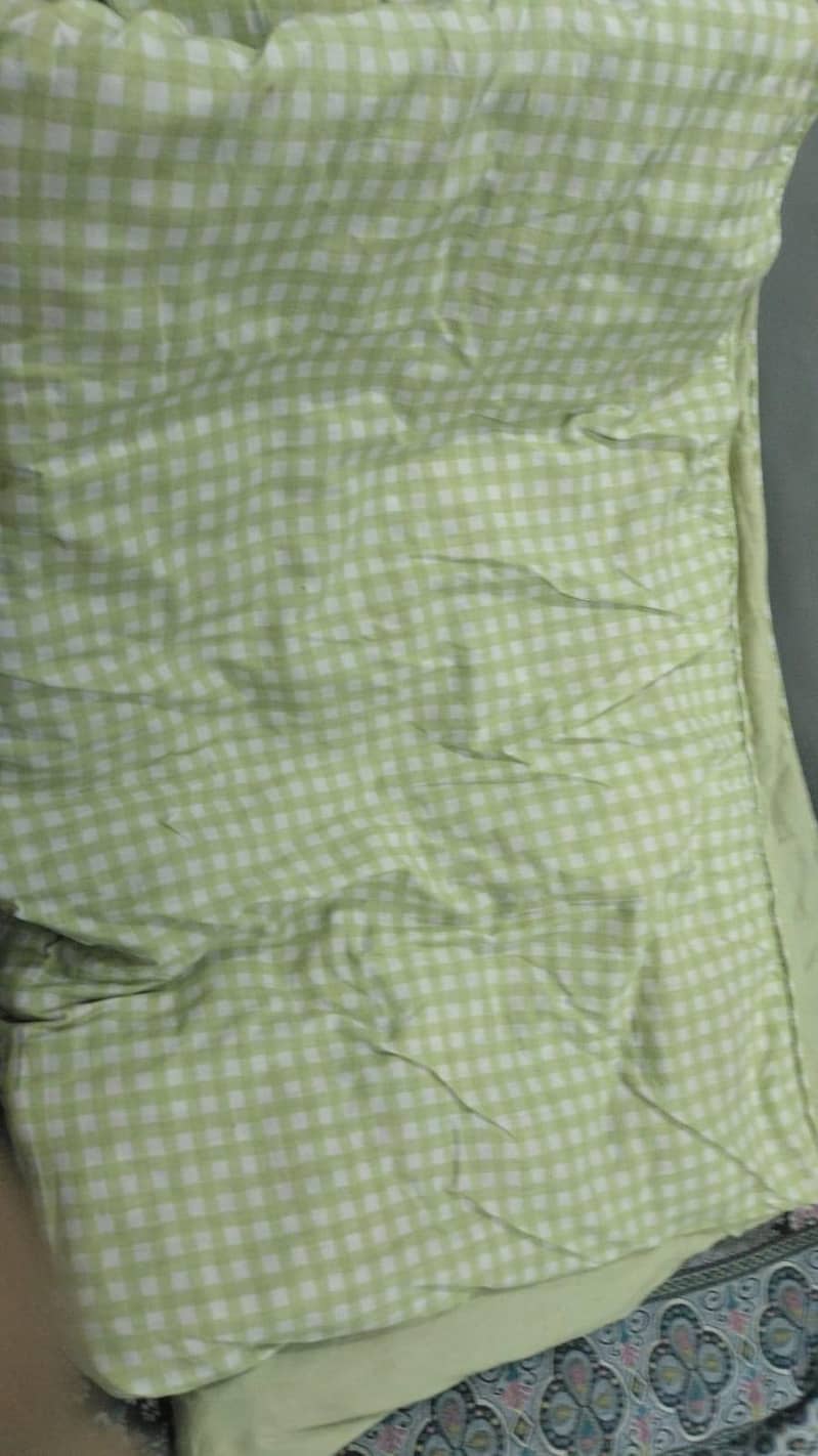 bed comforter 4