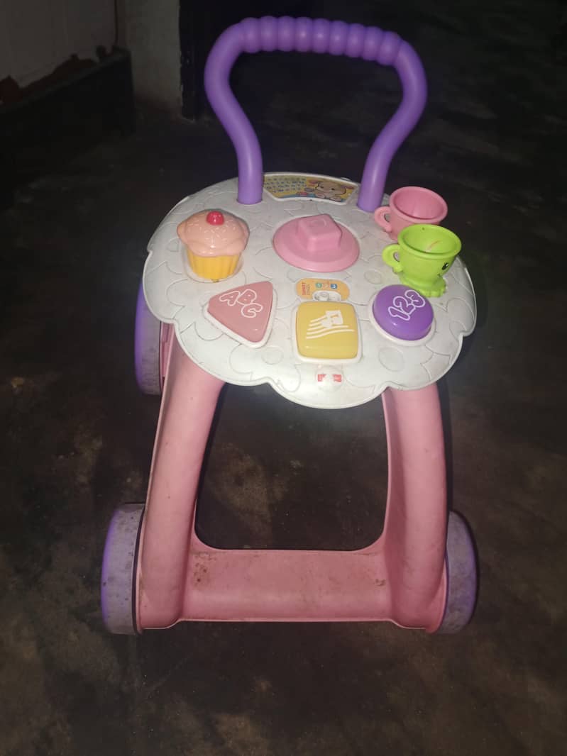 Activity walker 0
