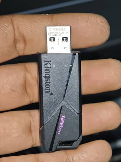 Kingston 128gb USB Brand New High Speed USB 1 Time used only