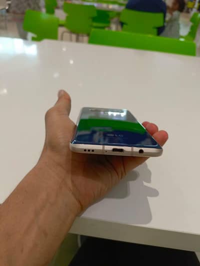 LG V60 ThinQ 5G