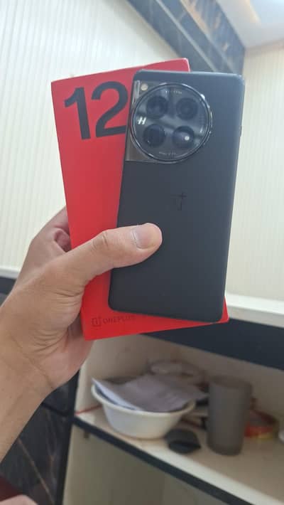 One Plus 12 16/512 Official pta approved