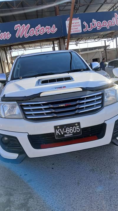 Toyota Hilux 2013