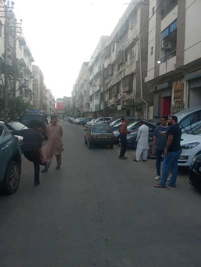 pechs 2 near jail road ground floor 2 rooms bath kitchen parking godwon office