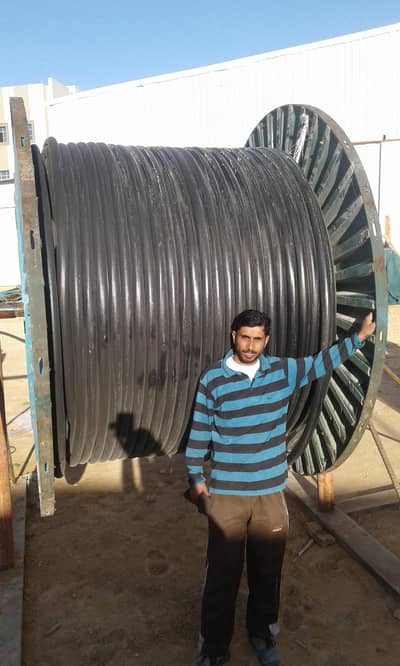 professional electrician service in Karachi