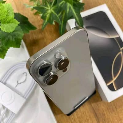 i Phone 8plus, 11,12,13,14,15 pro max on instalment Whatsap 3260768968