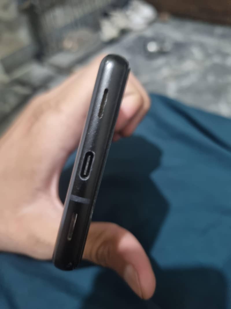 Google Pixel 6a 4