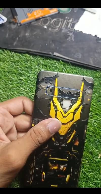Samsung Mobile S10