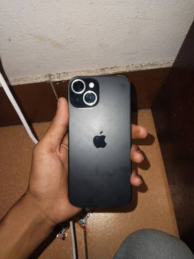 Apple iPhone 15
