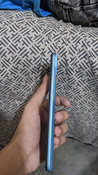Infinix Hot 10 Play