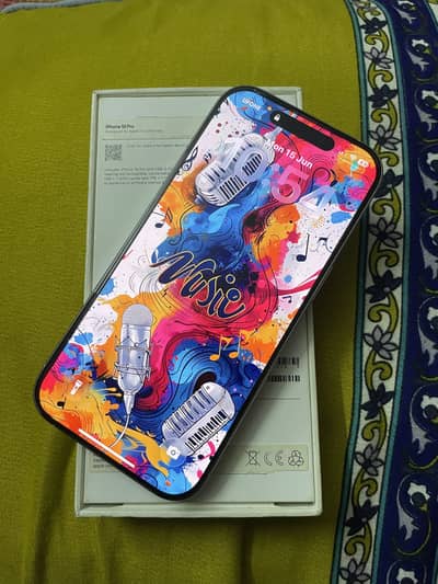 Apple iPhone 16 Pro