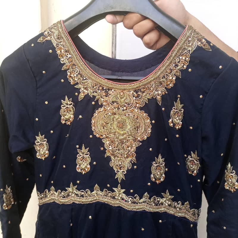 Suit Medium Size 0