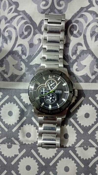 Guess model watch