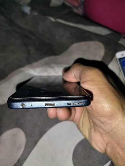 Motorola g 5g 4+4. ram 128 gb storage