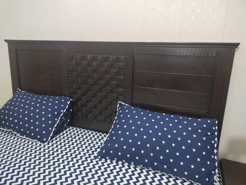 king bed 0