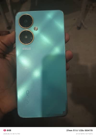 Vivo Y27