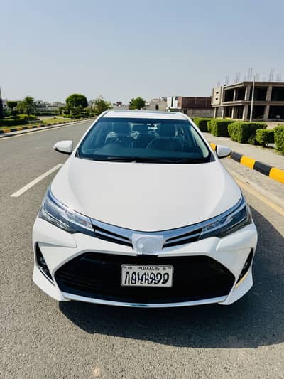 Toyota Grande 1.8 Model 24/25 Total Genuin White color Urgent For Sale