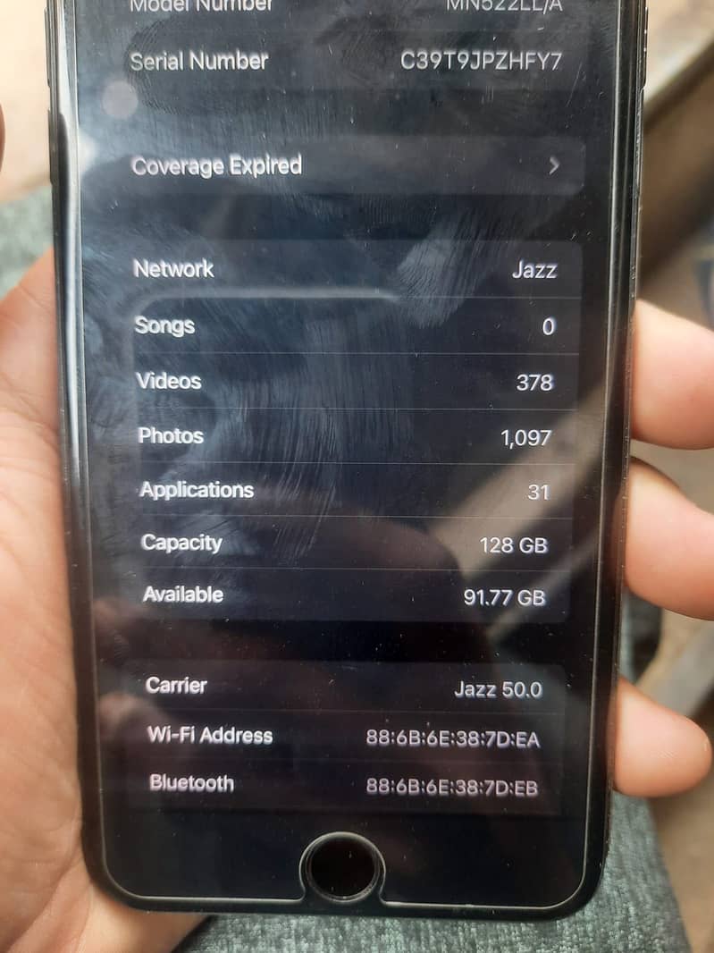 Apple iPhone 7 Plus 9