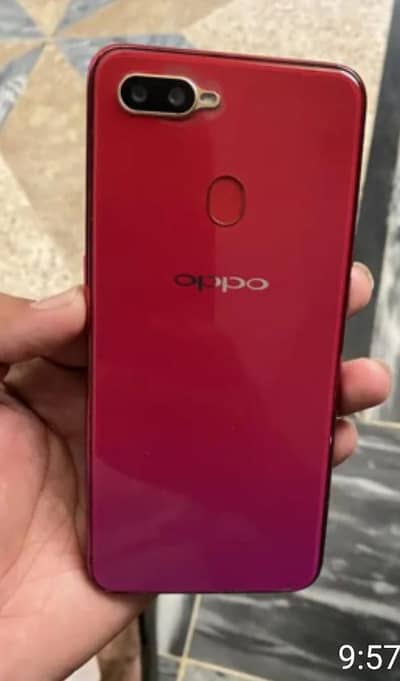 OPPO F9 Pro