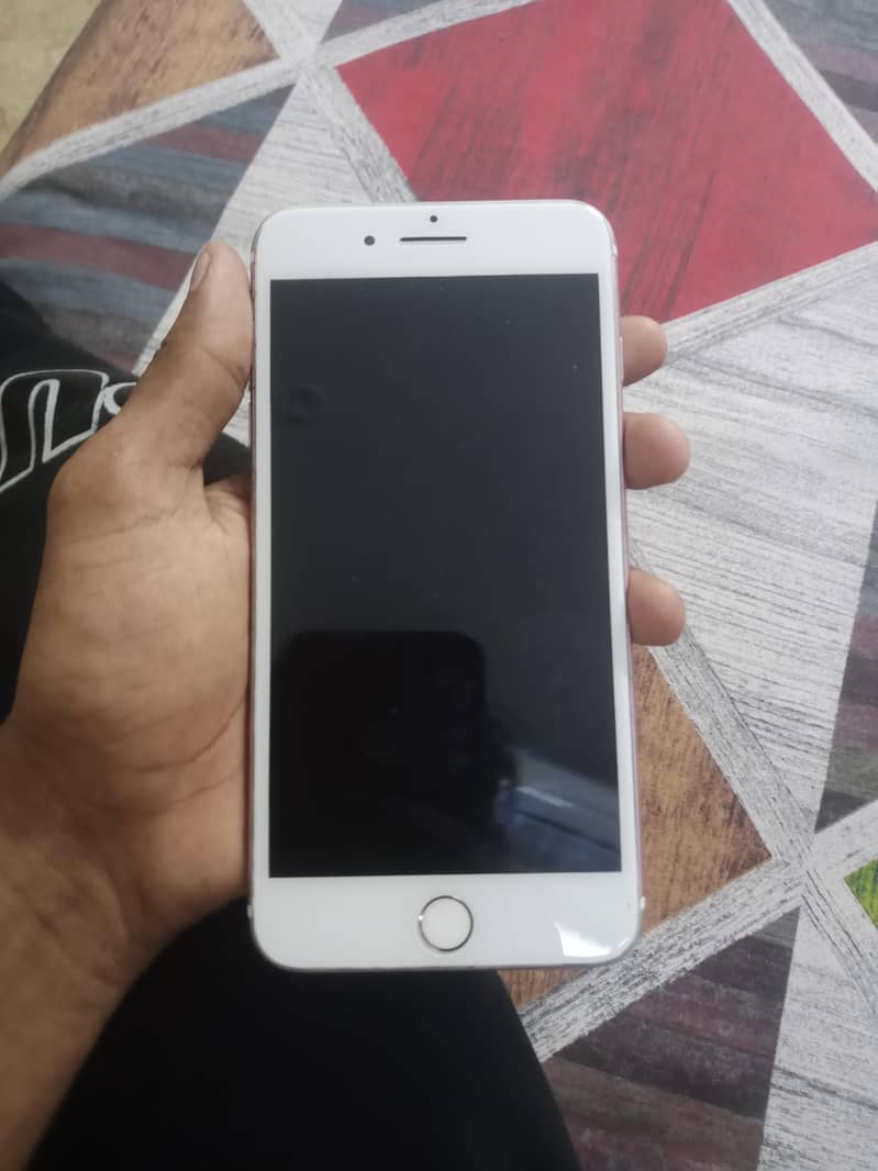 Apple iPhone 7 Plus 5