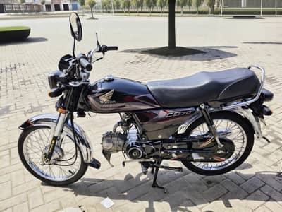 HONDA CD 70 2025