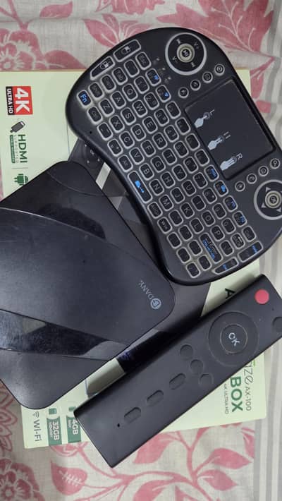 Dany TV Device With Wireless Keyboard