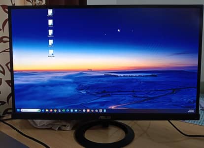 ASUS 27 inch IPS monitor - Full HD - Built-in-Speakers.