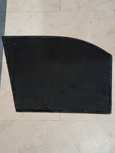 Old Alto Window two Sun Shades