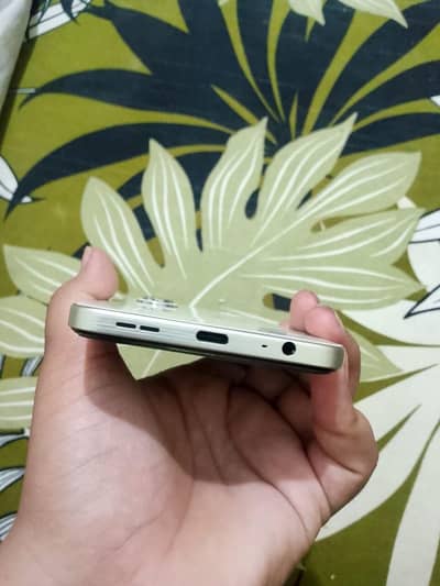 Itel S25