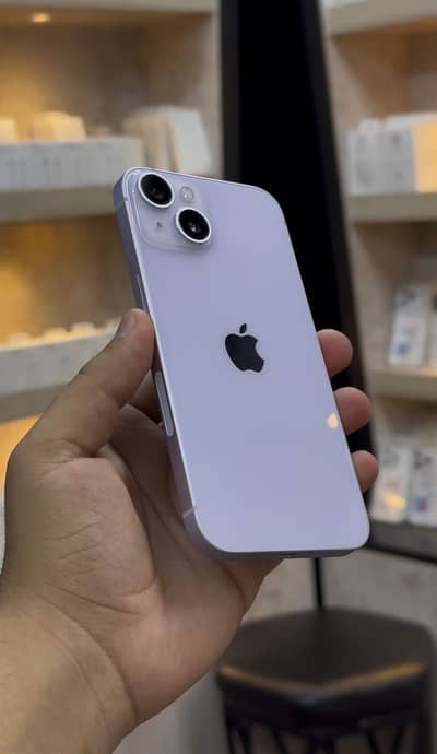 Apple iPhone 14