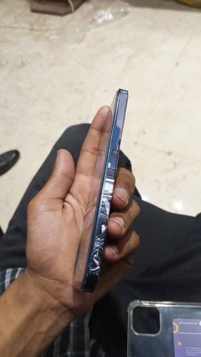 Apple iPhone 12 factory unlock