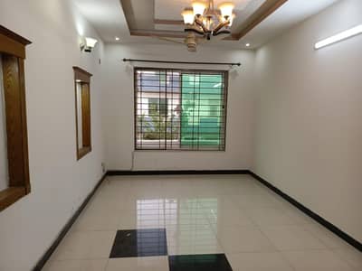G-13/2 brand upper portion for rent 8 marla