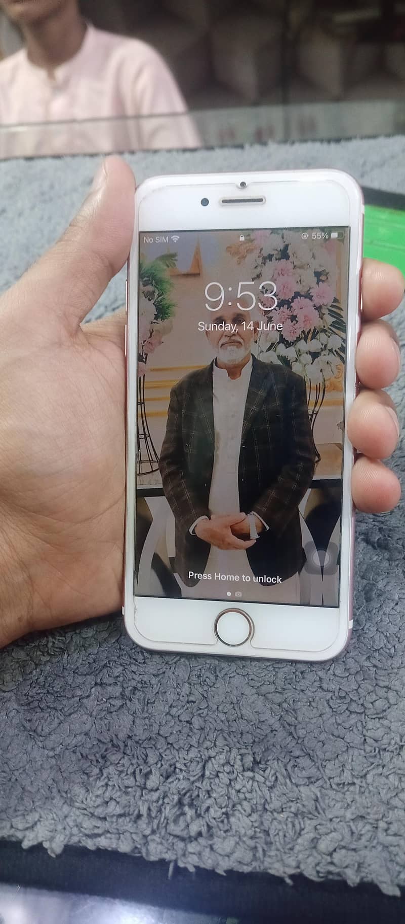 Apple iPhone 7 6
