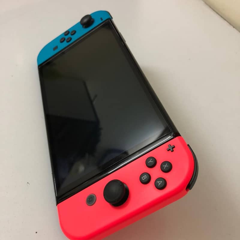 Nintendo Switch Oled 4