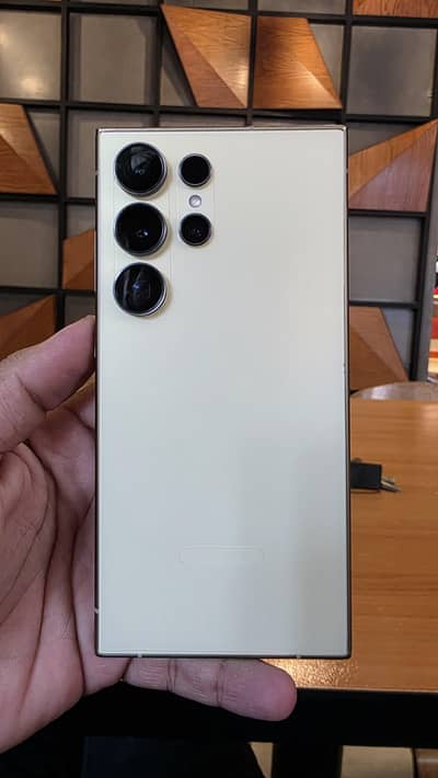 Samsung S24 Ultra 256 GB For Sale