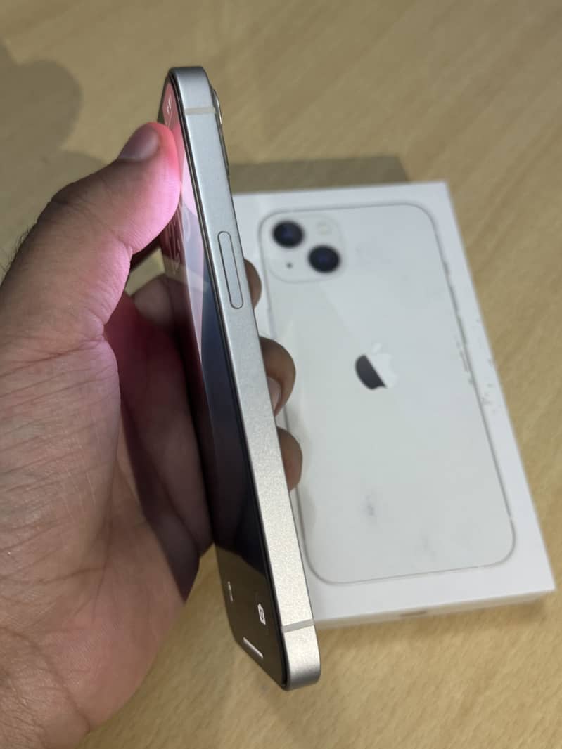 Iphone 13 sim time 4