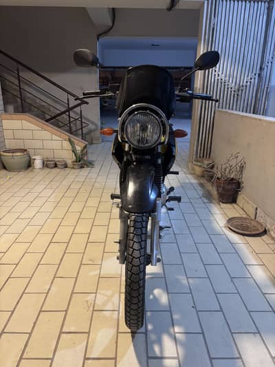 Yamaha YBR 125G 2024/2025