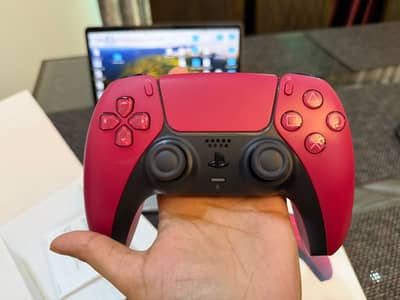 Sony DualSense Wireless Controller (PS5) – Like New
