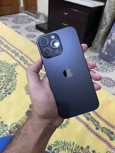 Apple iPhone 16 Pro Max