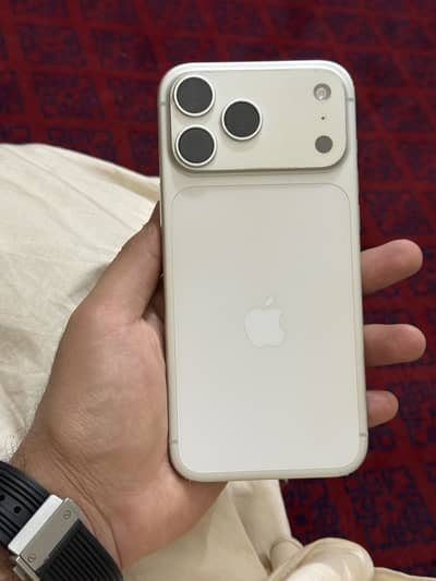 iPhone 17 pro max silver colour