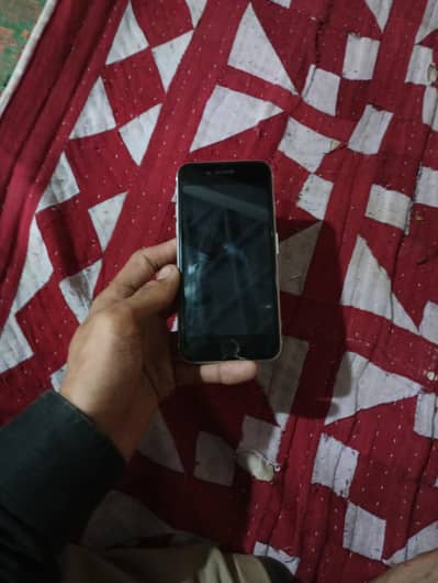 Apple iPhone SE 2020 motherboard dead (For Parts Or Not working)