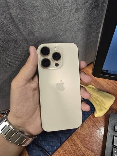 Iphone 16 pro 128 JV